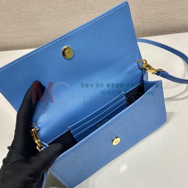 ����� ���ǾƳ� �̴� ũ�ν��� 1NF059-4