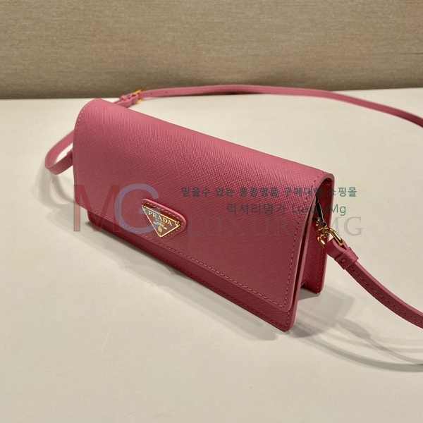 ����� ���ǾƳ� �̴� ũ�ν��� 1NF059-5