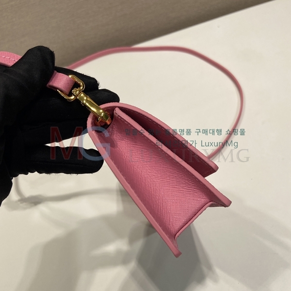 ����� ���ǾƳ� �̴� ũ�ν��� 1NF059-5