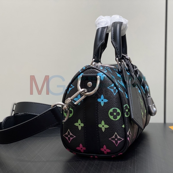 ���̺��� Ű�� �ݵѸ��� 25 M13935-1