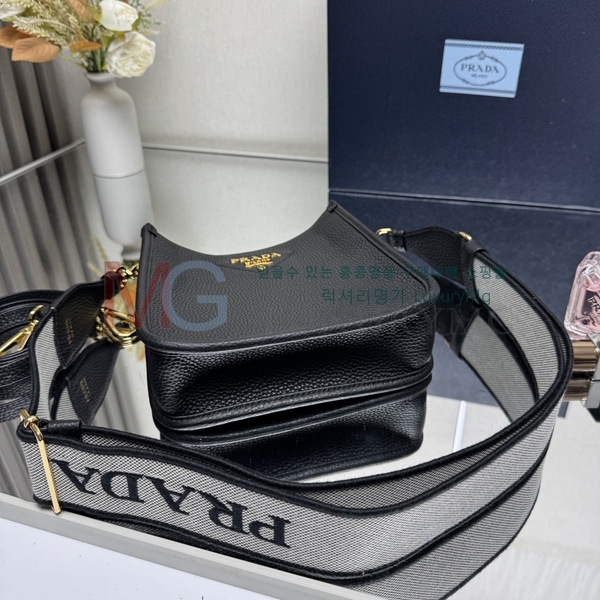 ����� �ﰢ�ΰ� ����� �̴� 1BH191-101