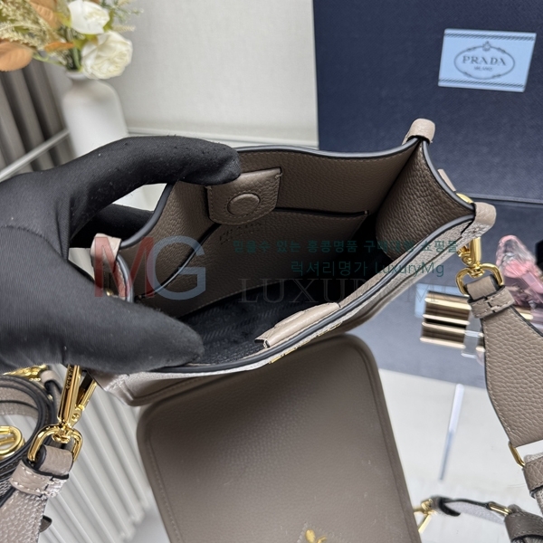 ����� �ﰢ�ΰ� ����� �̴� 1BH191-102