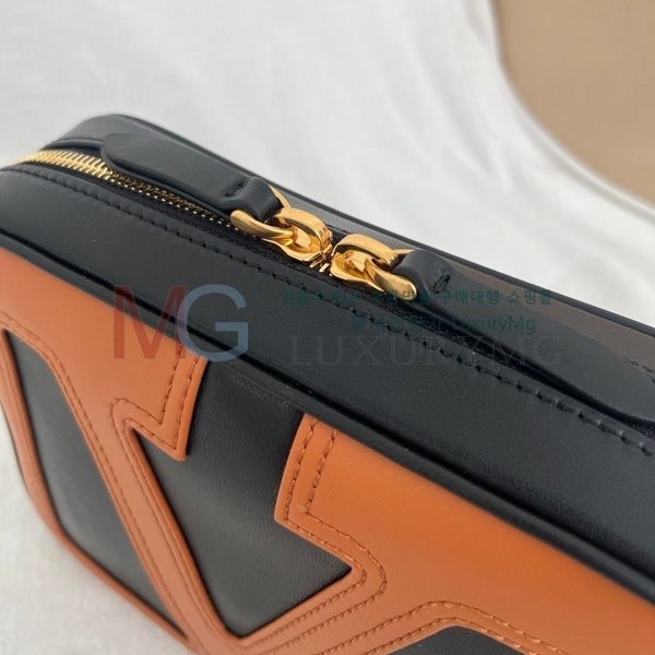 �߷�Ƽ�� ����ٴ� ��� ���۽�Ÿ ���� ���� ũ�ν��ٵ� �� 90200-2