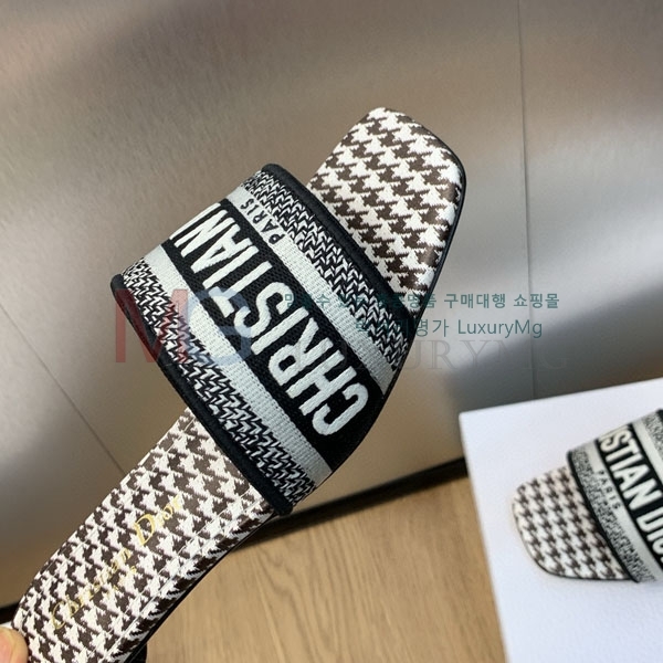 ��� ������ ���� DR917122-9