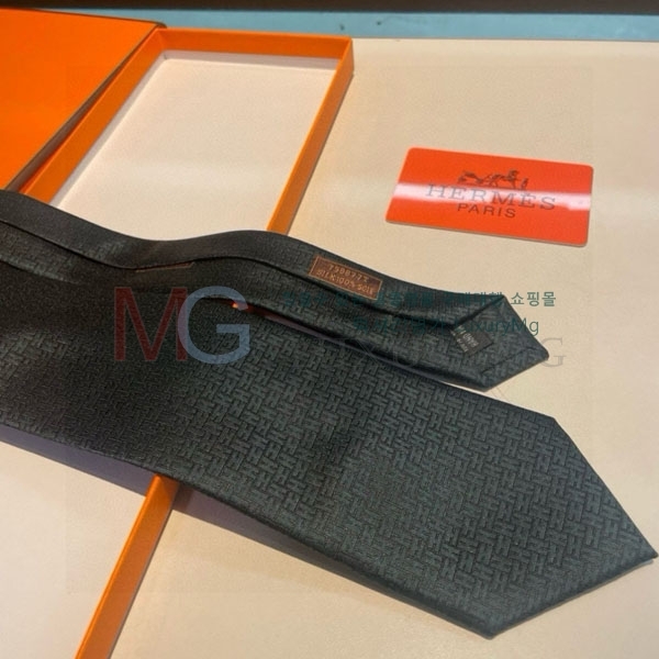 �����޽� ��Ÿ�� HE02223-1