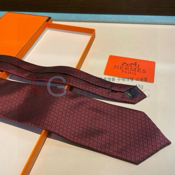 �����޽� ��Ÿ�� HE02223-2