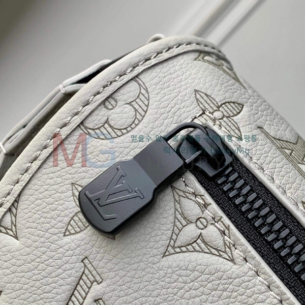 ���̺��� ���޽� �޽��� ũ�ν��� M14912-100