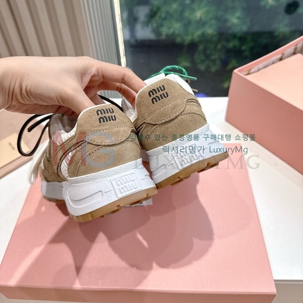�̿�̿� ���� ����Ŀ�� MH6601184