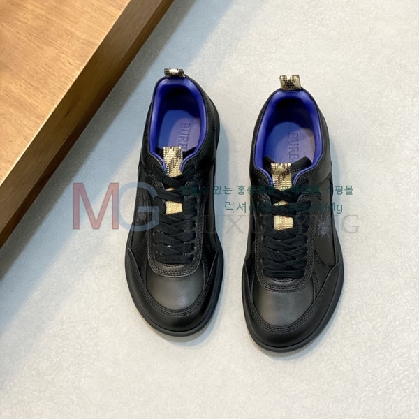 ������ ���� ����Ŀ�� BUR66054-1