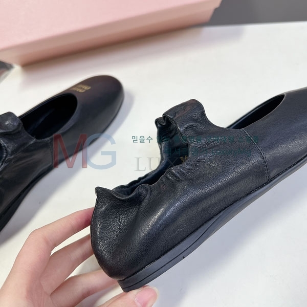 �̿�̿� ���� �÷����� M440234