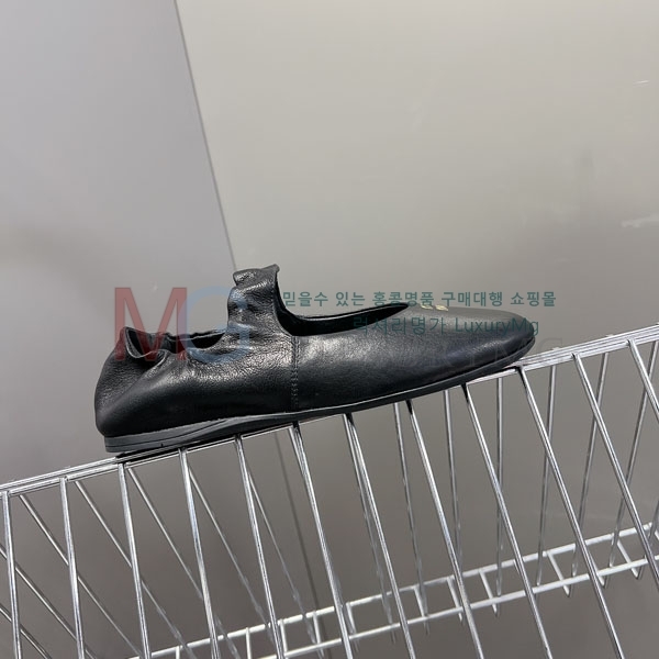 �̿�̿� ���� �÷����� M440234