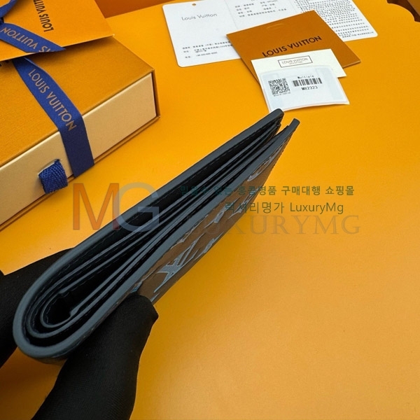 ���̺��� ��Ƽ�� ���� M82323-230