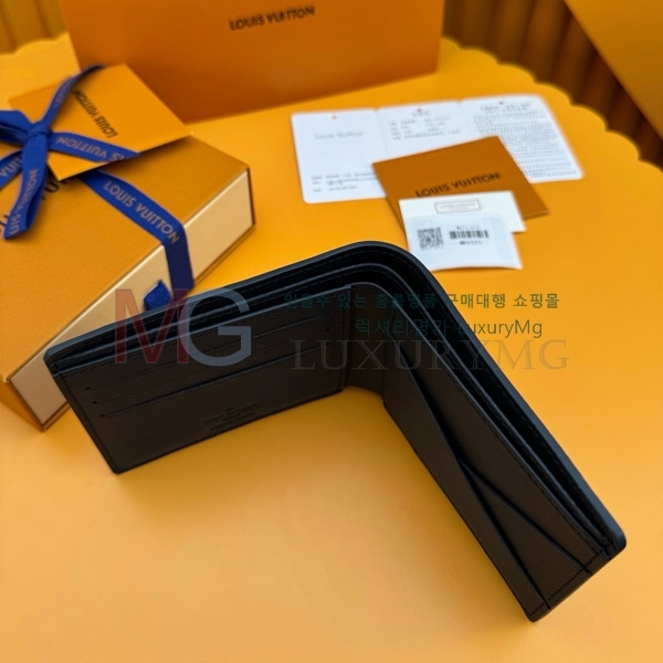 ���̺��� ��Ƽ�� ���� M82323-230