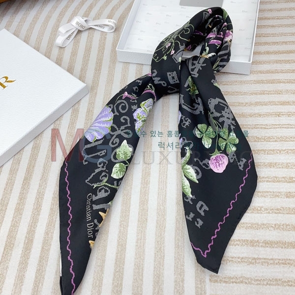 (80�� ����ǰ) ��� ���÷� D550492