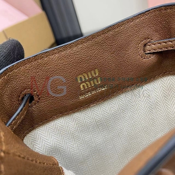 �̿�̿� ���� ���� �̴� �� 5NF460-2