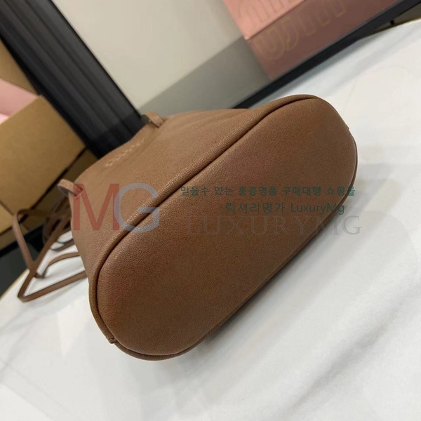 �̿�̿� ���� ���� �̴� �� 5NF460-2