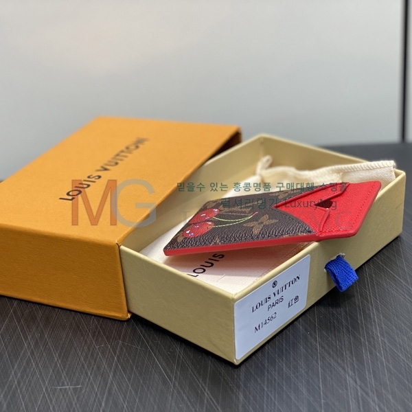 ���̺��� x TM ī��Ȧ�� ����Ʈī��Ʈ �ڼ� ĵ���� M14562-1