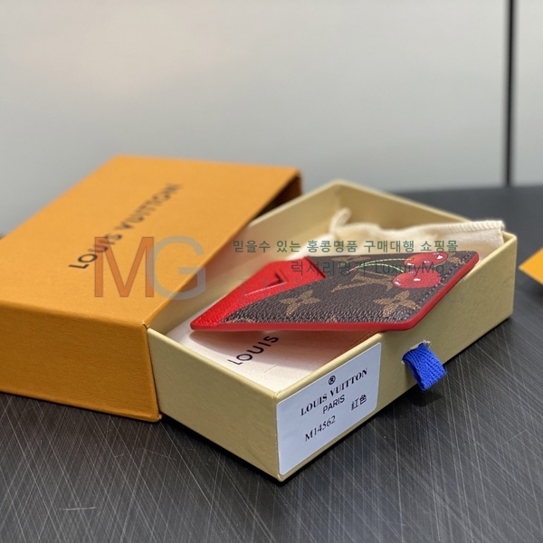 ���̺��� x TM ī��Ȧ�� ����Ʈī��Ʈ �ڼ� ĵ���� M14562-1