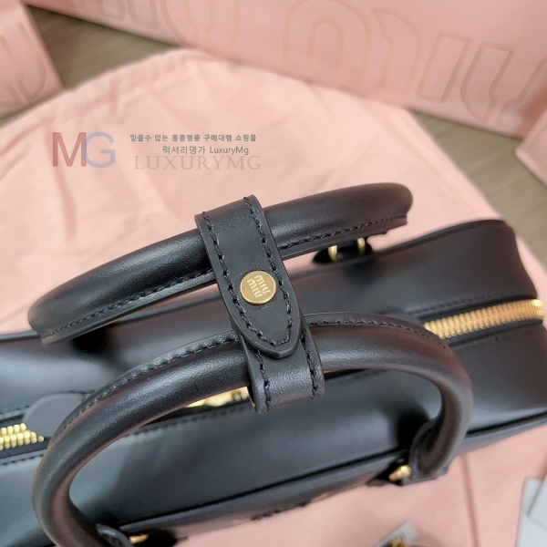 �̿�̿� ���׶�� �̵�� �ڵ�� 5BB148-A-1