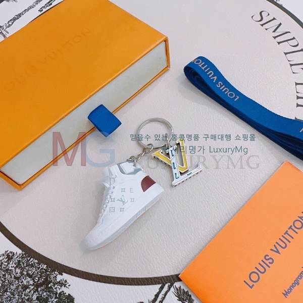 ���̺��� ŰȦ�� LV0722357-1