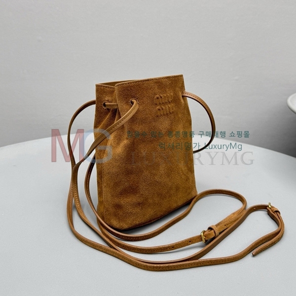 �̿�̿� �����̵� �Ŀ�ġ 5NF460-102
