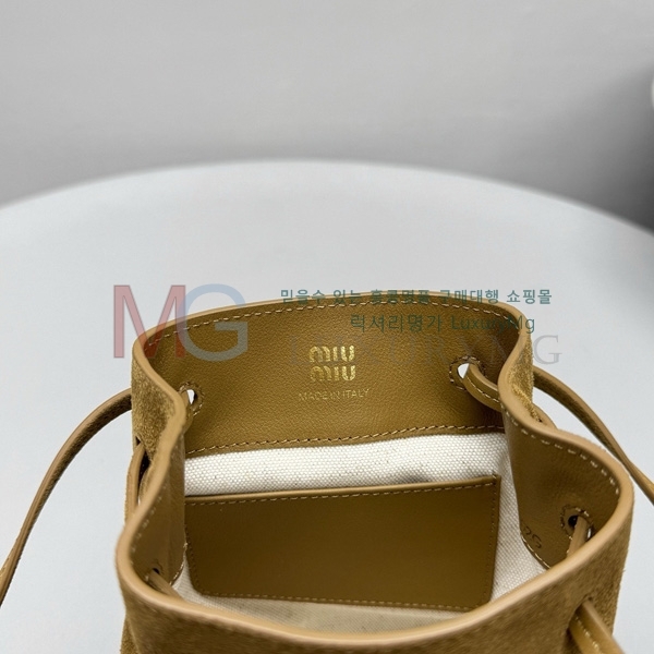 �̿�̿� �����̵� �Ŀ�ġ 5NF460-103
