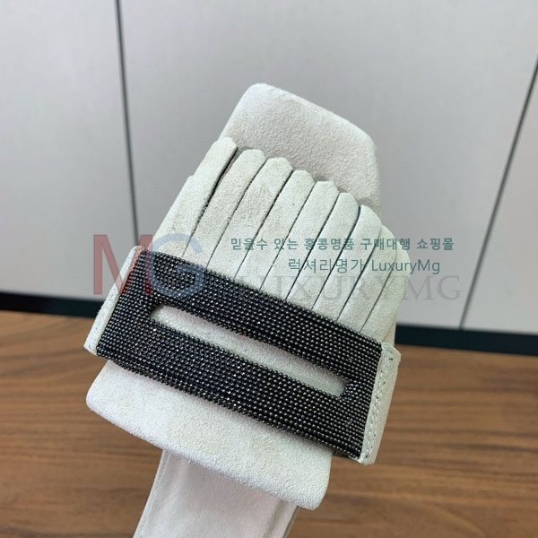  ���ڷ� ��ġ�ڸ� ������ BC800624-1