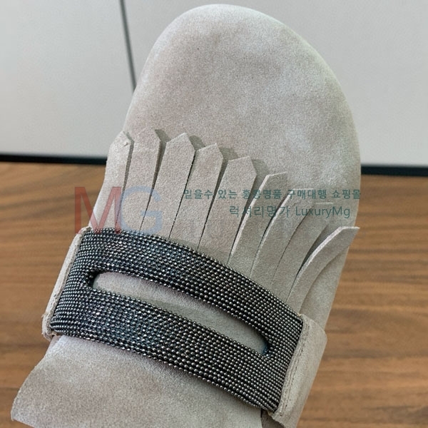  ���ڷ� ��ġ�ڸ� �� ������ BC8006771