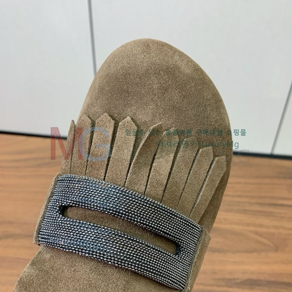  ���ڷ� ��ġ�ڸ� �� ������ BC8006771-4