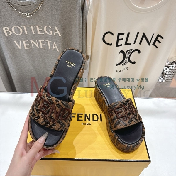 ����  ��� ���� G3211106-1