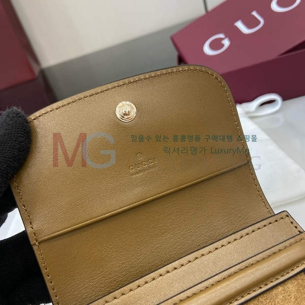 ���� ���е� ī�� ���̽� 818795-6