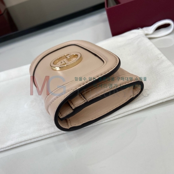 ���� ���е� ī�� ���̽� 818795-3