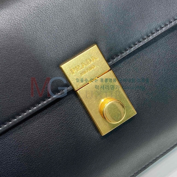����� ��Ż �ΰ� ��Ŭ ���� �̵�� ��Ʈ�� 1BN023-1