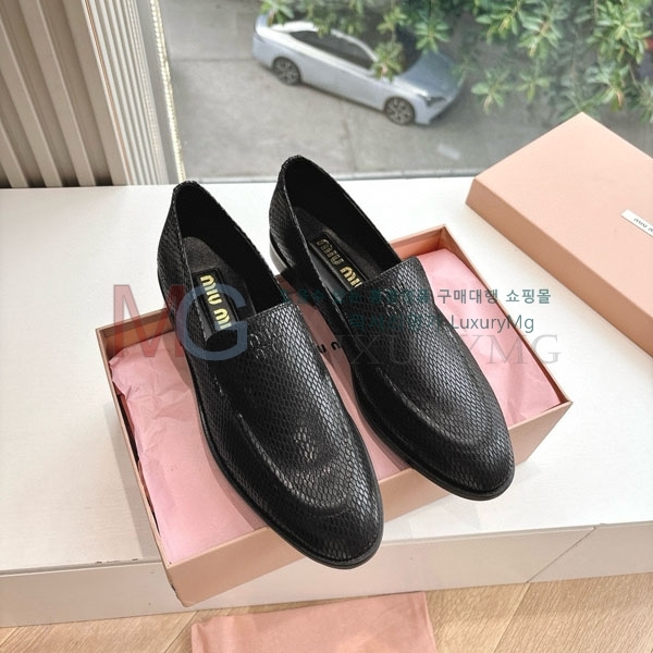 ���� �̿�̿� ���� MIU66071
