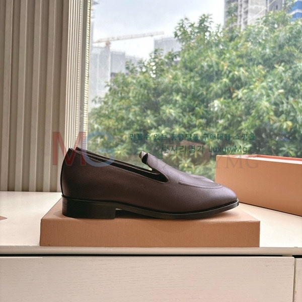 ���� �̿�̿� ���� MIU66071-2