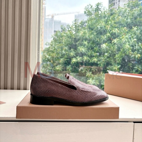 ���� �̿�̿� ���� MIU66071-3