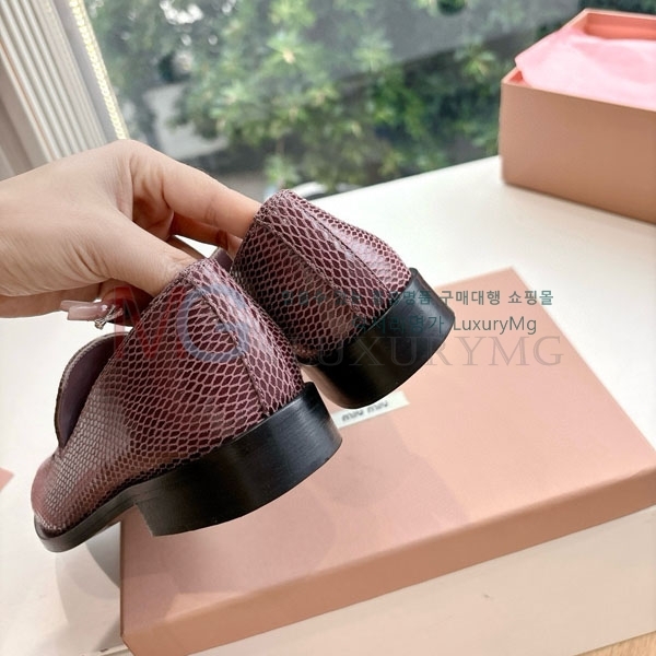 ���� �̿�̿� ���� MIU66071-3