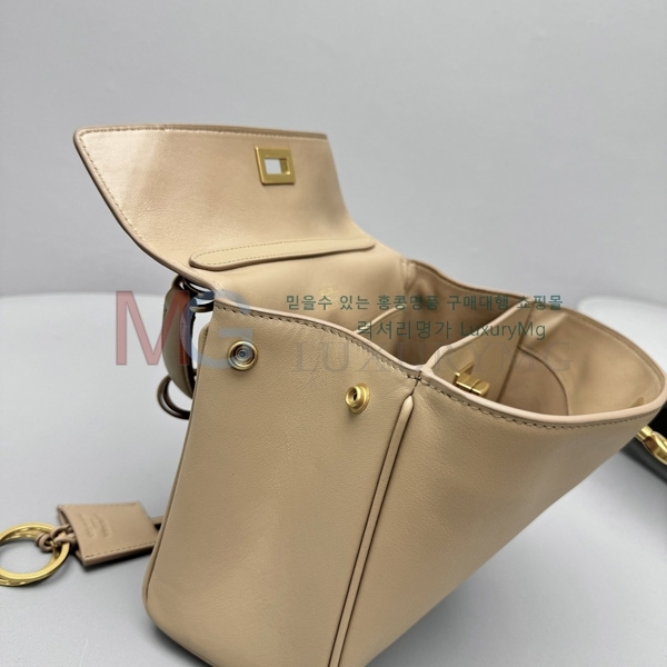 �߷��þư� �ε��� �ڵ�� �̴� 776650-105