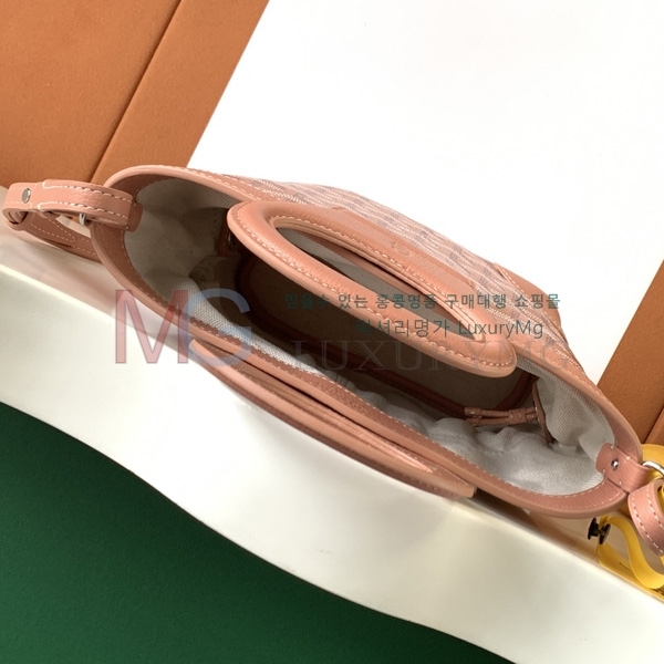 ���ߵ� ���簡 �̴Ϲ� G8313-13