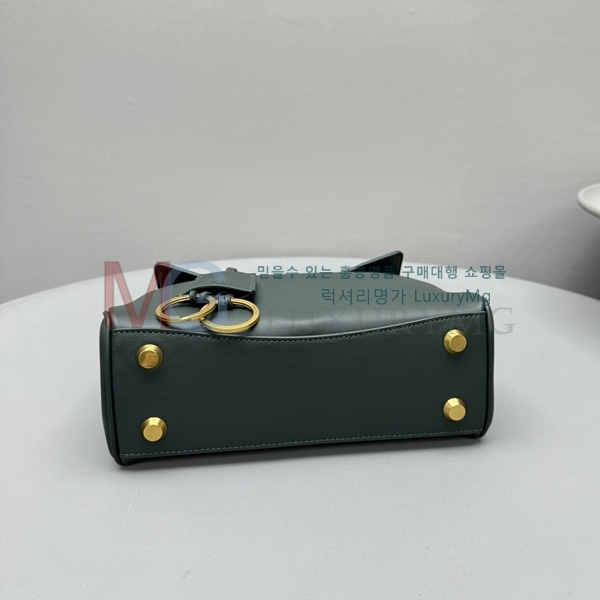 �߷��þư� �ε��� �ڵ�� �̴� 776650-108