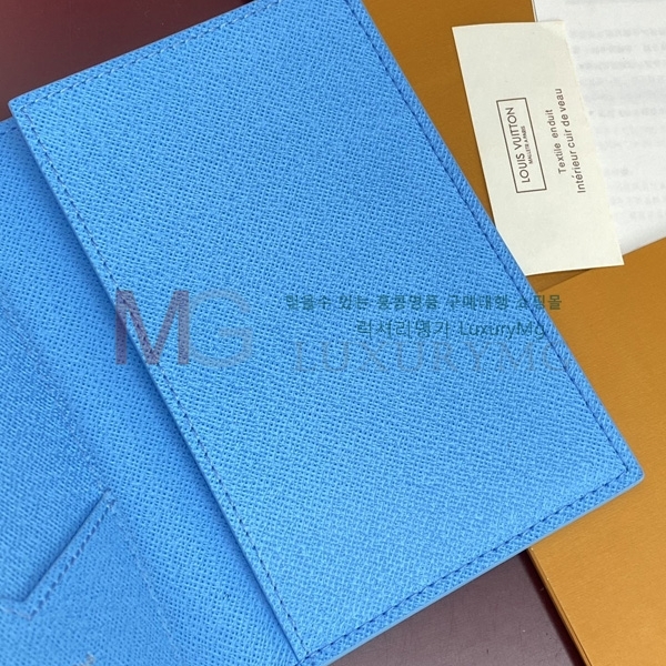 ���̺���  �н���Ʈ Ŀ�� M14876