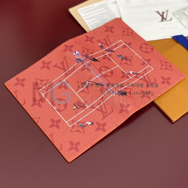 ���̺���  �н���Ʈ Ŀ�� M14877