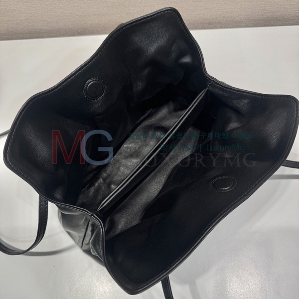 ����� ����� 1BG586-4