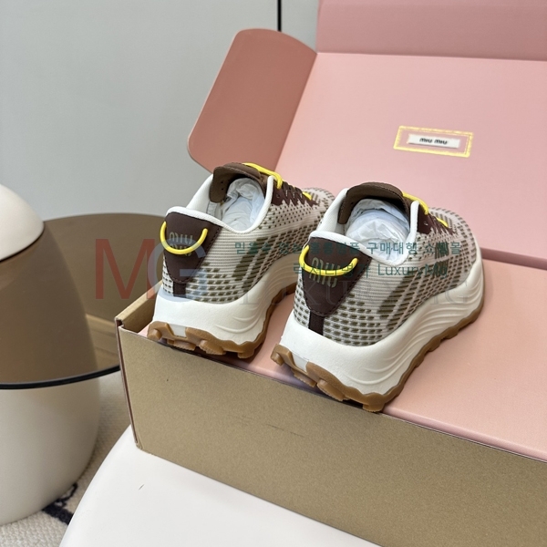 �������� �̿�̿� ����Ŀ�� MH313891-2