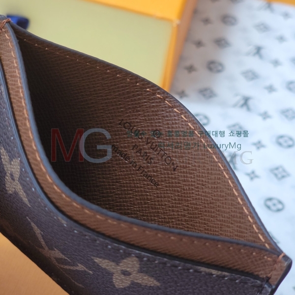 ���̺��� ī�� Ȧ�� P01902-2