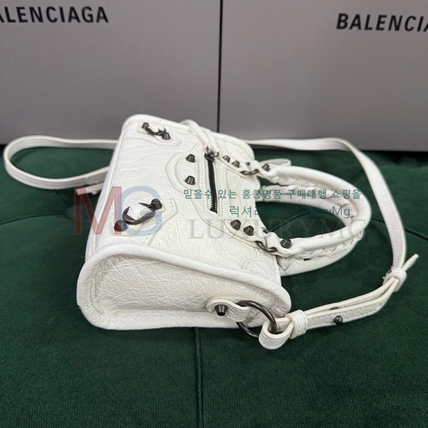 �߷��þư� �� ��Ƽ �� ���� B230090-16