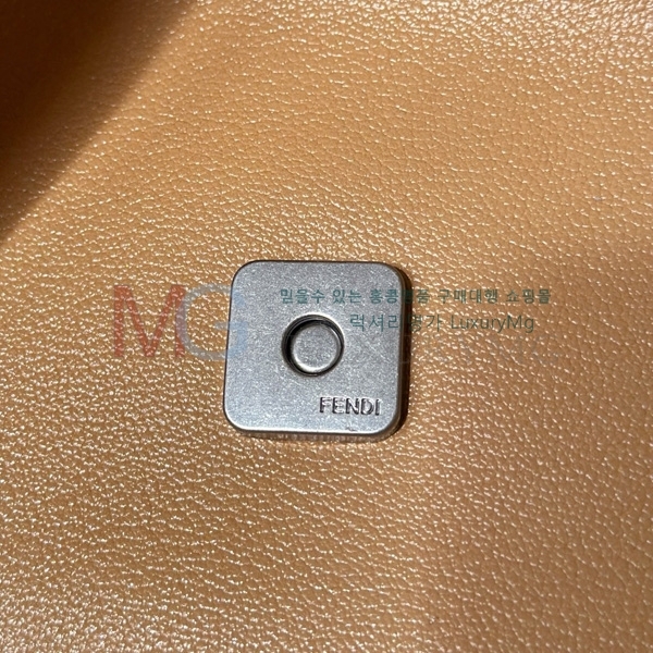 ��� FF �ٰ�Ʈ �� F8669-103