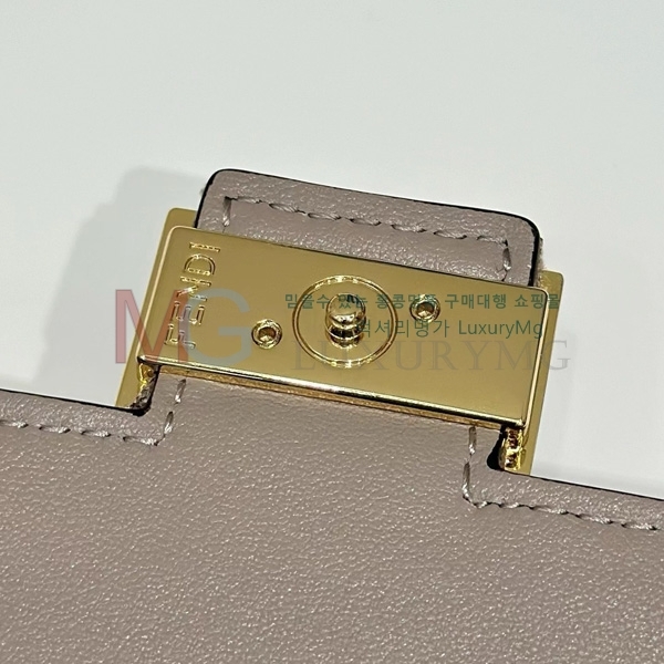 ��� �ٰ�Ʈ ü�� ���� 8638C-2