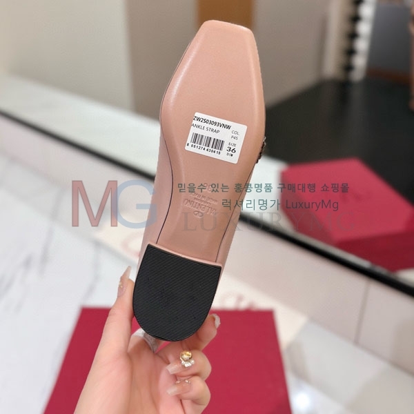 ���� �߷�Ƽ�� �÷����� VT690445