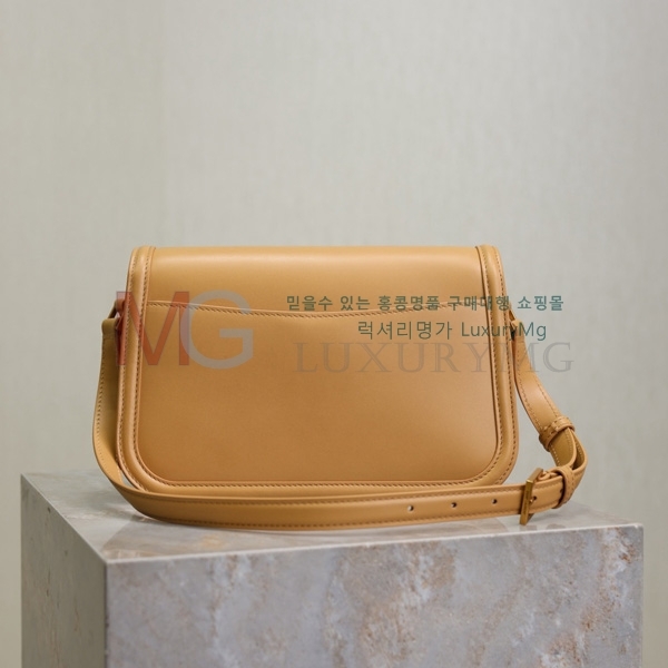 ���ζ� ���丮�� ����� 832330-203